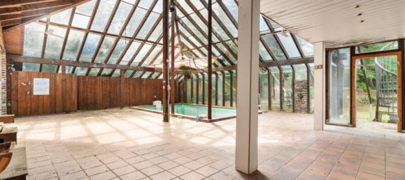 Таунхаус с 12 комнатами в Ахен, Германия № 309735 12