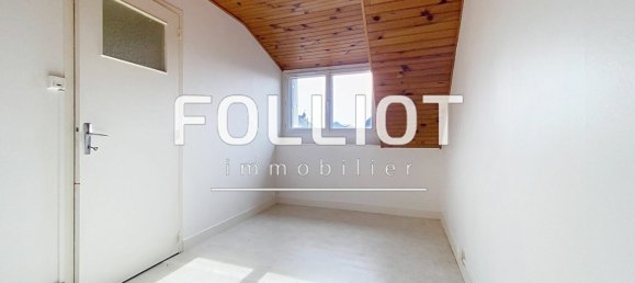 2 Schlafzimmer Haus in Fougeres, France, Nr. 207225 9