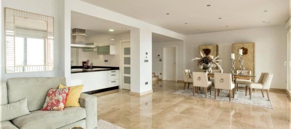 4 Schlafzimmer Villa in Moraira, Spain, Nr. 8431 23