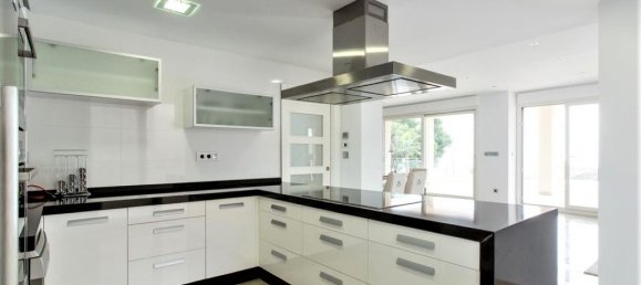 4 Schlafzimmer Villa in Moraira, Spain, Nr. 8431 19