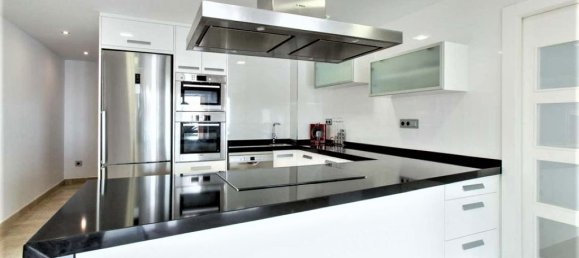 4 Schlafzimmer Villa in Moraira, Spain, Nr. 8431 18