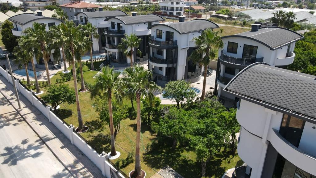 Villa 4+1 in Alanya, Turkey No. 28921