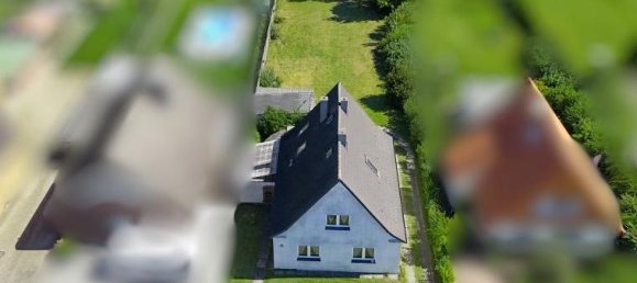 5 rooms House in Neumunster, Germany No. 275742 2