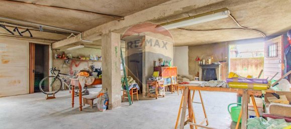 3 rooms House in Gorla Maggiore, Italy No. 15564 61