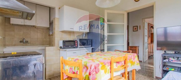 3 rooms House in Gorla Maggiore, Italy No. 15564 3