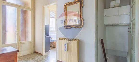 3 rooms House in Gorla Maggiore, Italy No. 15564 15