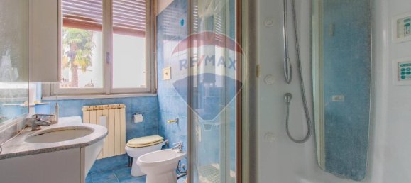 3 rooms House in Gorla Maggiore, Italy No. 15564 42