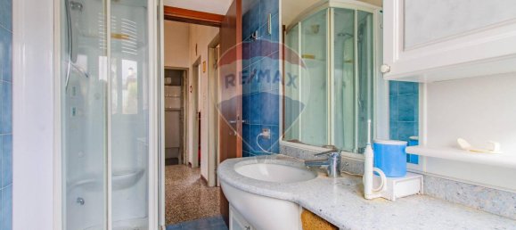 3 rooms House in Gorla Maggiore, Italy No. 15564 67