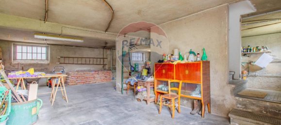 3 rooms House in Gorla Maggiore, Italy No. 15564 51
