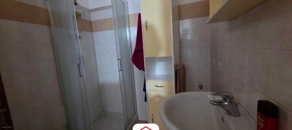 3 bedrooms Apartment in Alzano Lombardo, Italy No. 380827 3