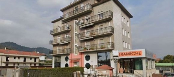 3 rooms Apartment in San Paolo d'Argon, Italy No. 316071 3