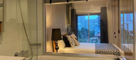 1 chambre Condo à Khlong Toei, Thailand No. 8865 6