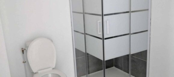 Estudio en Saint-Quentin, France No. 225082 3