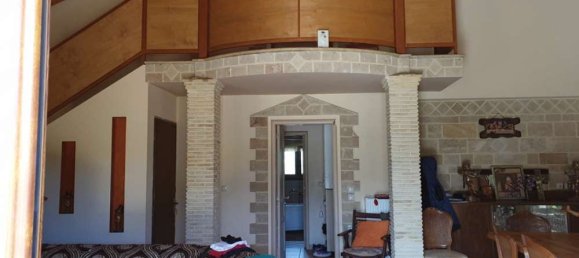 4 bedrooms Property in Zakynthos, Greece No. 566 3