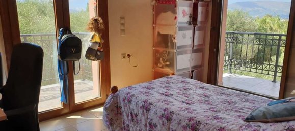 4 bedrooms Property in Zakynthos, Greece No. 566 16