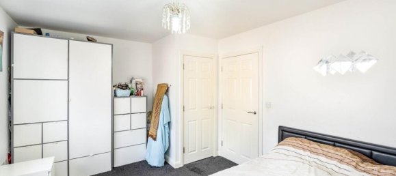 3 bedrooms House in Warrington, United Kingdom No. 2312 17