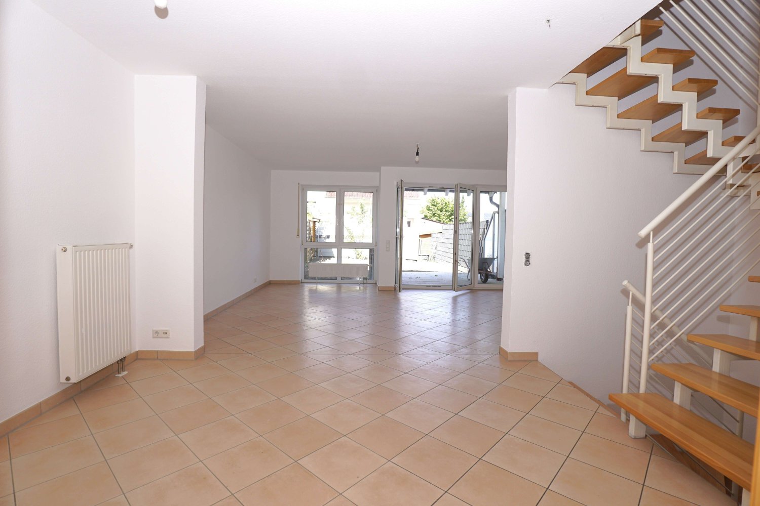 4 bedrooms Townhouse in Alzey-Worms, Germany No. 221812