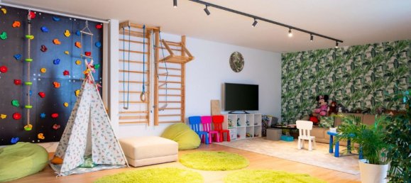 Villa de 4 dormitorios en Málaga, Spain No. 23998 22