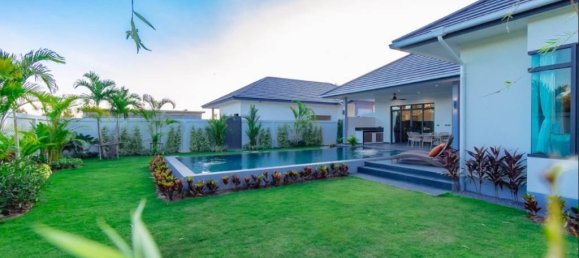 3 Schlafzimmer Villa in Hua Hin, Thailand, Nr. 59830 4
