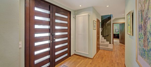 Вилла с 4 спальнями в Крефельд, Германия № 259692 2