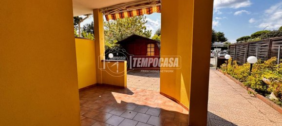 2 bedrooms Apartment in Comacchio, Italy No. 312579 8