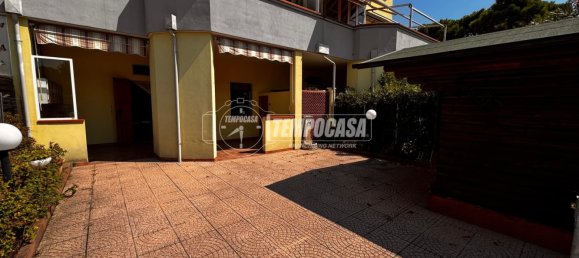 2 bedrooms Apartment in Comacchio, Italy No. 312579 4