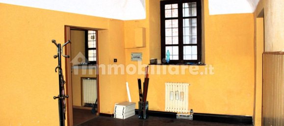 3-Zimmer Gewerbliche Immobilie in Vercelli, Italy, Nr. 133598 3