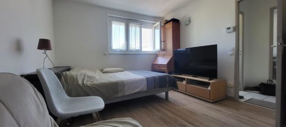 Квартира с 1 спальней в Нант, Франция № 288321 2