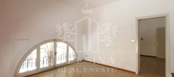 Oficina de 4 habitaciónes en Bologna, Italy No. 340284 8