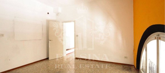 Oficina de 4 habitaciónes en Bologna, Italy No. 340284 9