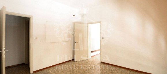 Oficina de 4 habitaciónes en Bologna, Italy No. 340284 10