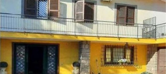 5 rooms Apartment in Velletri, Italy No. 99993 40