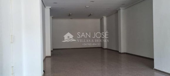 107m² Commercial property in Novelda, Spain No. 93015 2