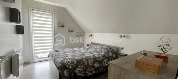 3 bedrooms House in Tours, France No. 160018 12