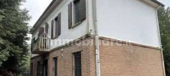 3 bedrooms House in Poggio Renatico, Italy No. 19545 2