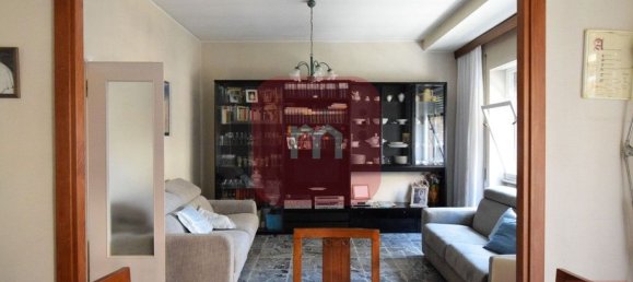 6-salle Appartement à Rome, Italy No. 109224 4