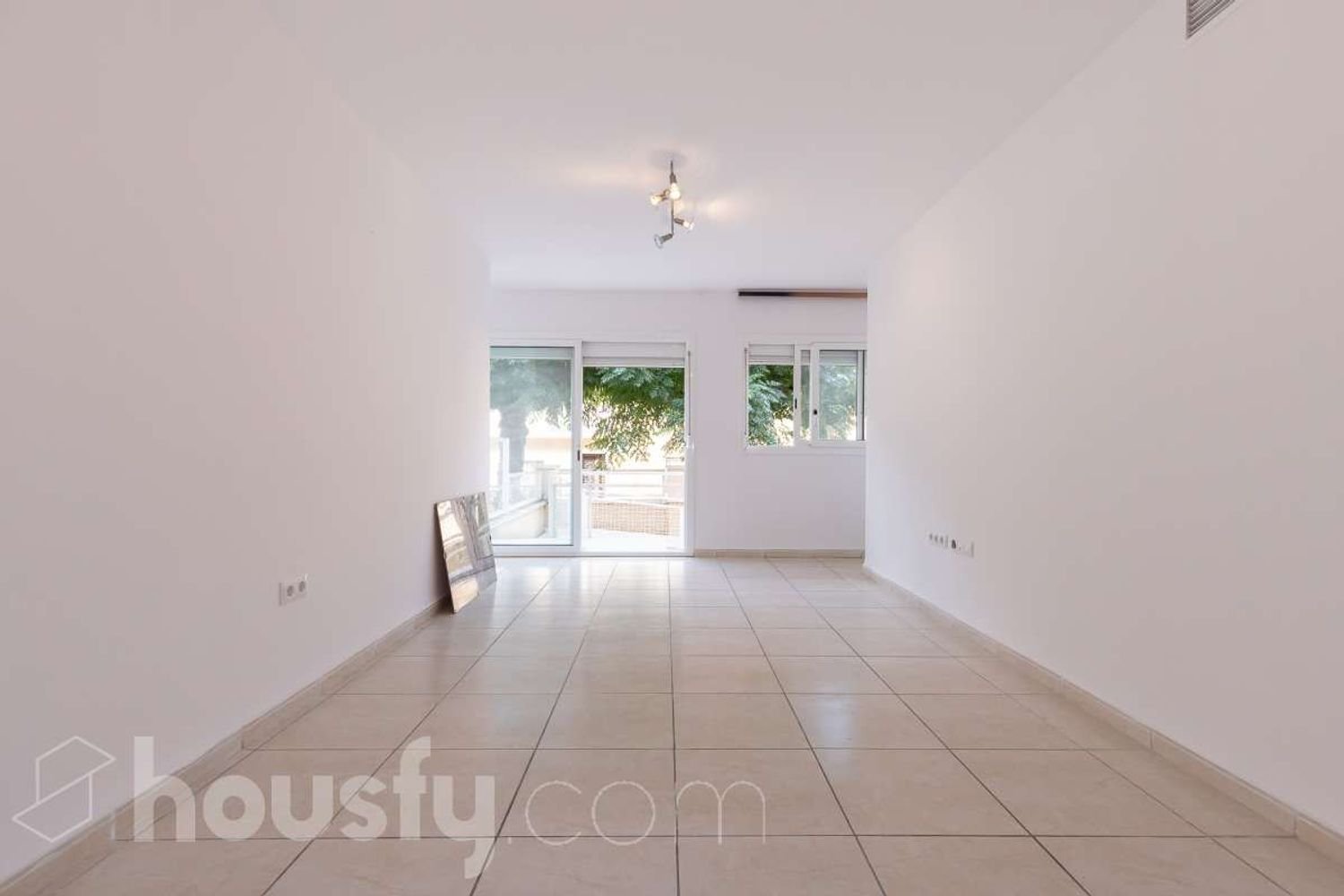 2 bedrooms Apartment in Tarragona, Spain No. 210563