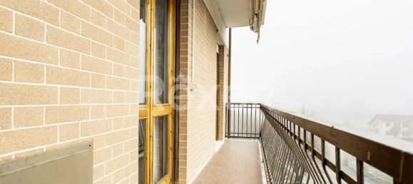 4 rooms Apartment in Strevi, Italy No. 158916 16