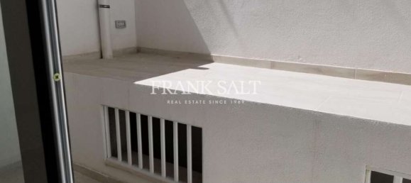 Bureau à Saint Julian's, Malta 80m² No. 12123 4