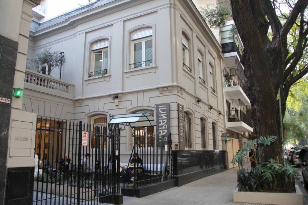 3 bedrooms Apartment in Buenos Aires, Argentina No. 102039