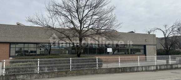 Склад 2000м² в Скио, Италия № 293537 4