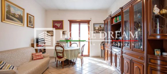 Apartamento de 1 dormitorio en Rome, Italy No. 323649 3