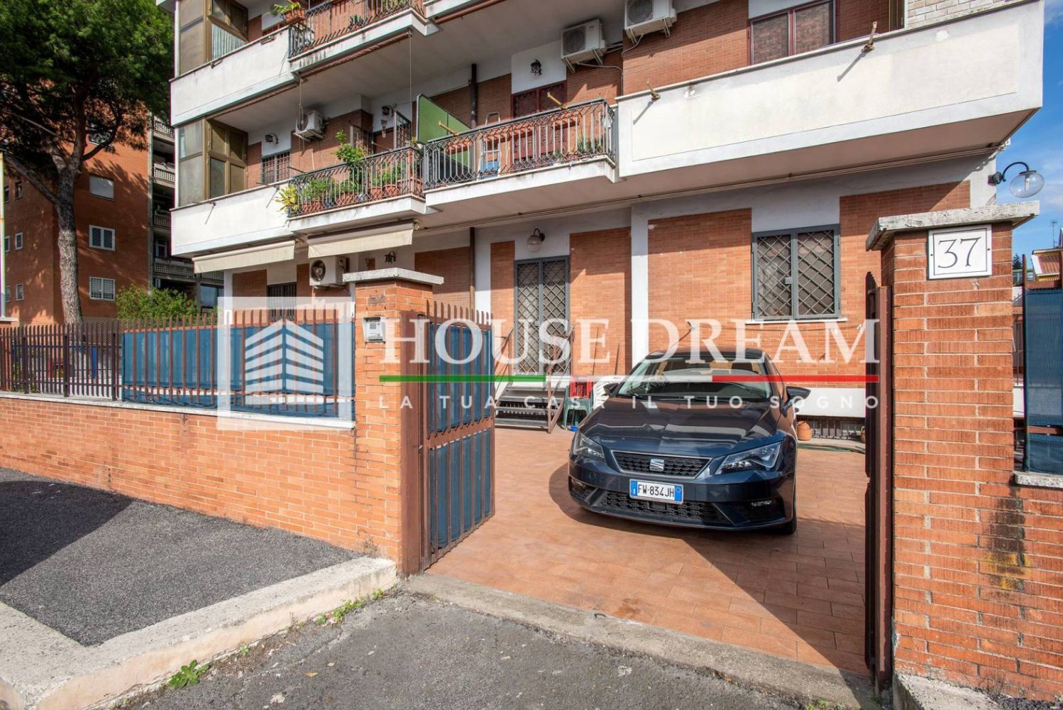 Apartamento de 1 dormitorio en Rome, Italy No. 323649