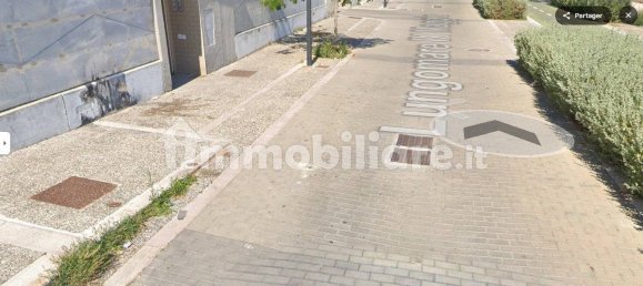 1-salle Propriété commerciale à Bari, Italy No. 303739 6