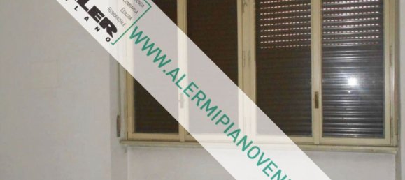 Квартира с 3 комнатами в Милан, Италия № 244353 15