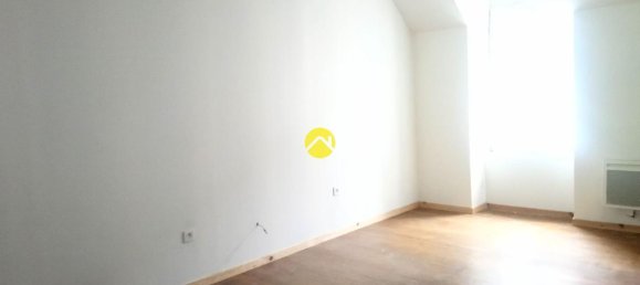 3 Schlafzimmer Haus in Saint-Amand-Montrond, France, Nr. 95176 7