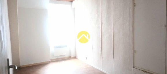 3 Schlafzimmer Haus in Saint-Amand-Montrond, France, Nr. 95176 6