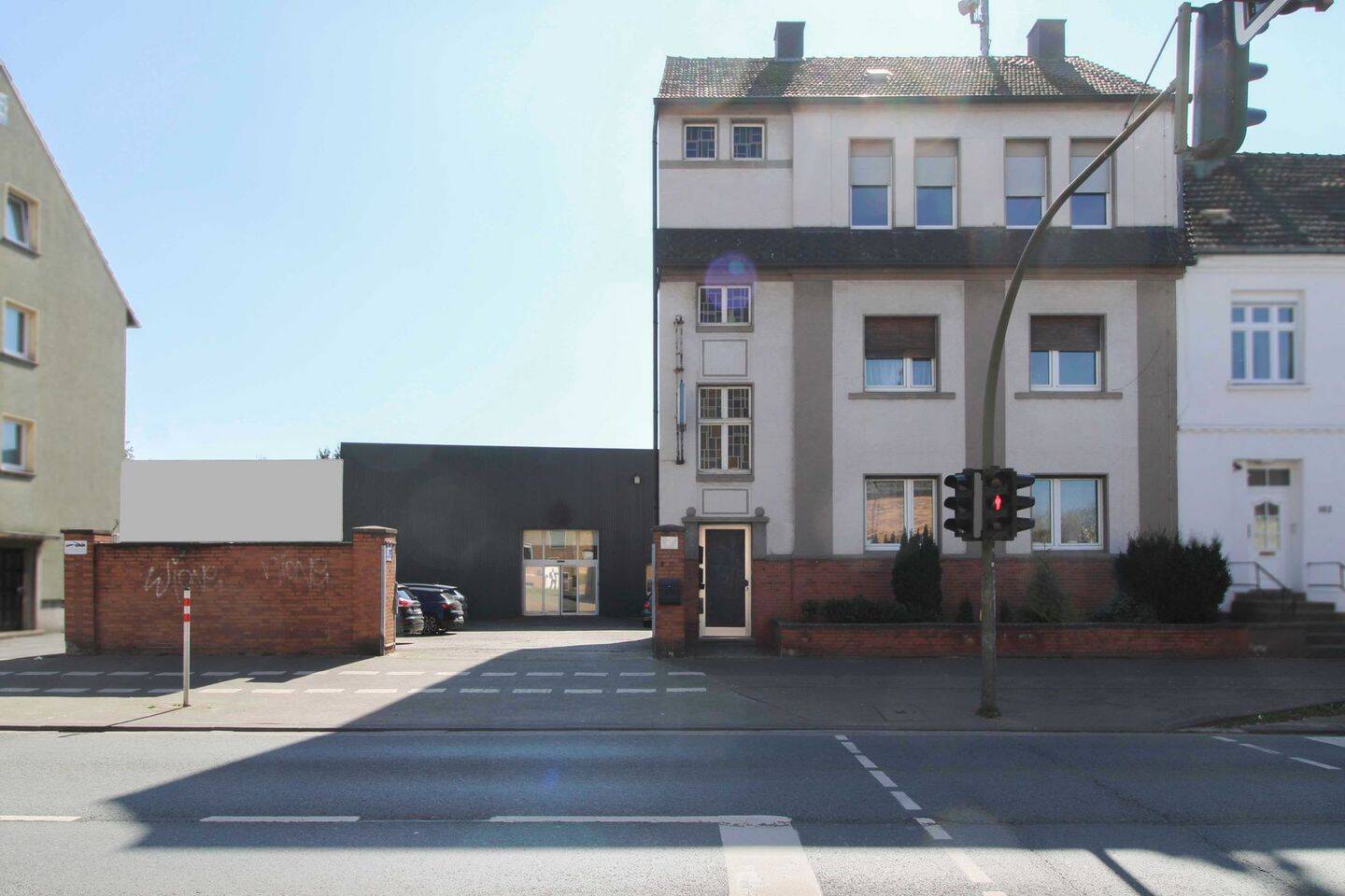 1995m² Building in Hamm, Germany No. 324084