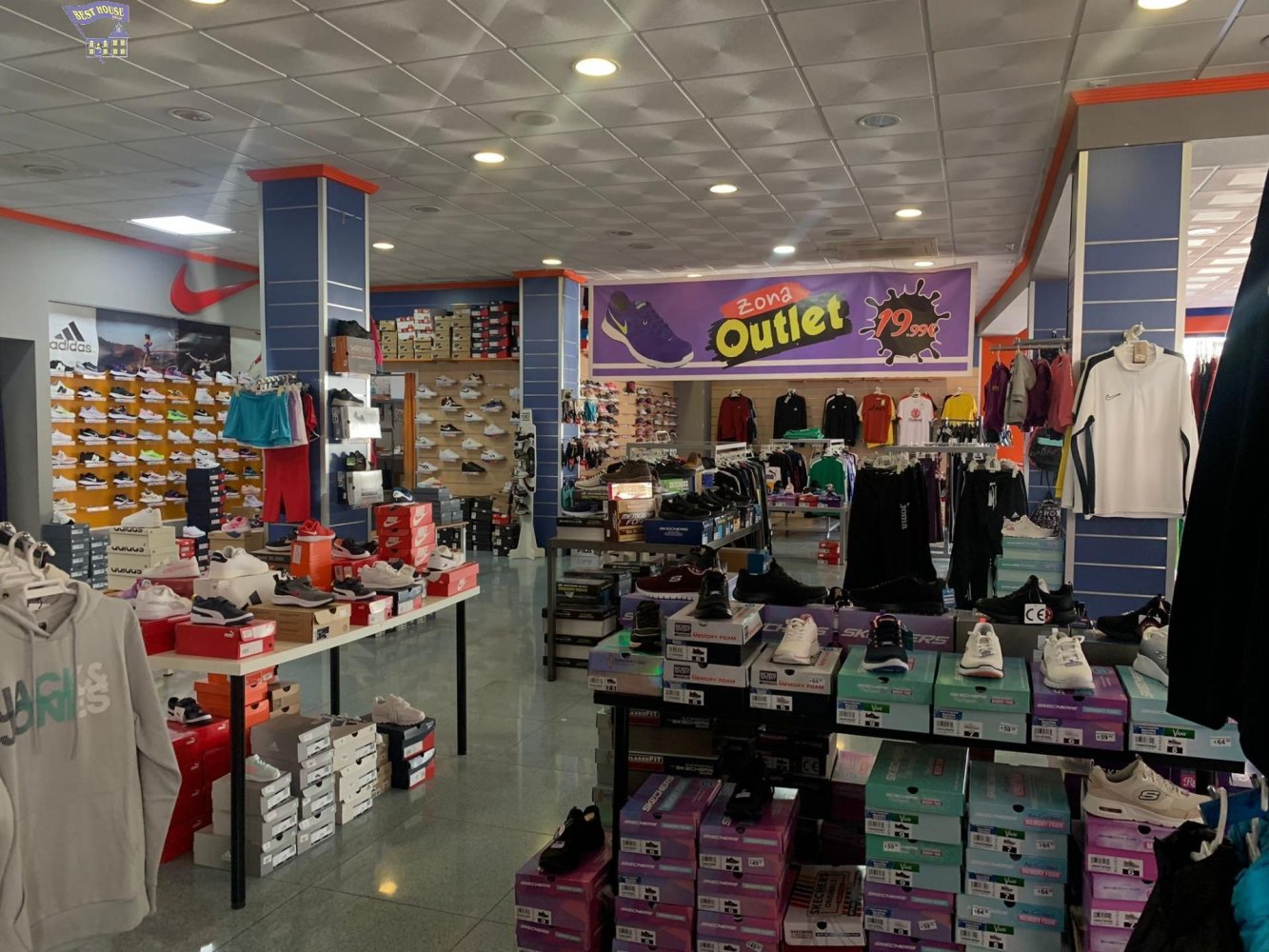 Коммерческая недвижимость 440м² в Аркос-де-ла-Фронтера, Испания № 104984