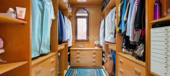 3 bedrooms House in Alicante, Spain No. 131483 12